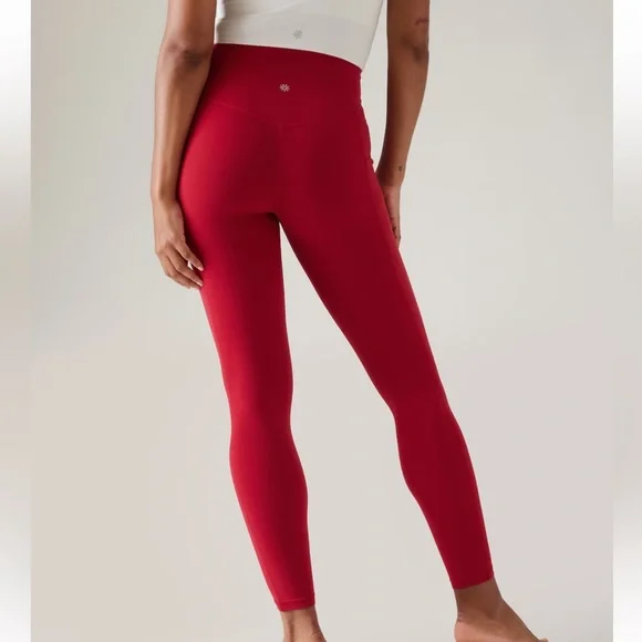 ATHLETA SALUTATION STASH TIGHT - M - Picture 2 of 7